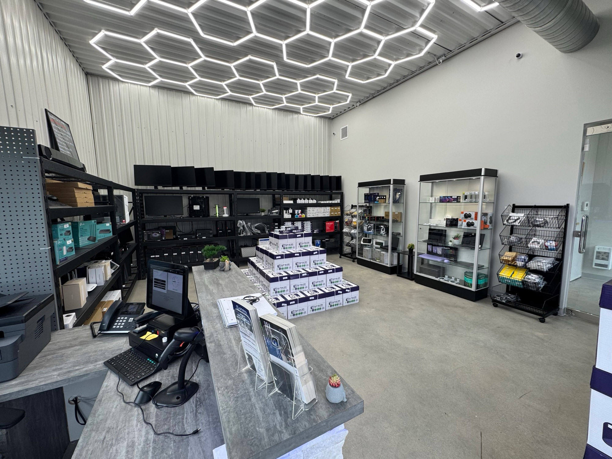 Anexa Solutions Informatique est maintenant OUVERT à La Malbaie!